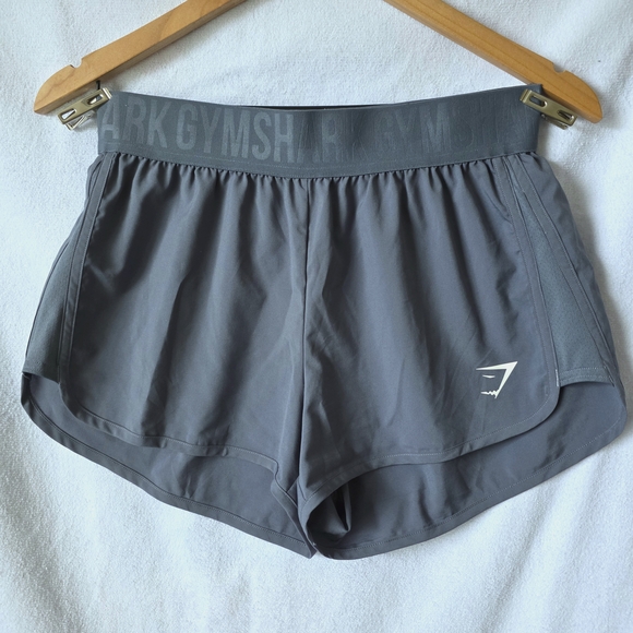 🧡 Loose Fit Training Shorts - Picture 2 of 6